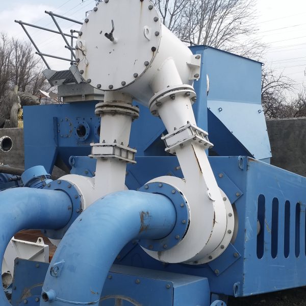 ACE0B8C4 13A5 4B37 A8FB 1E6A6706263D